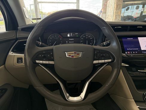 Used 2023 Cadillac XT6 Premium Luxury AWD/4WD image 50