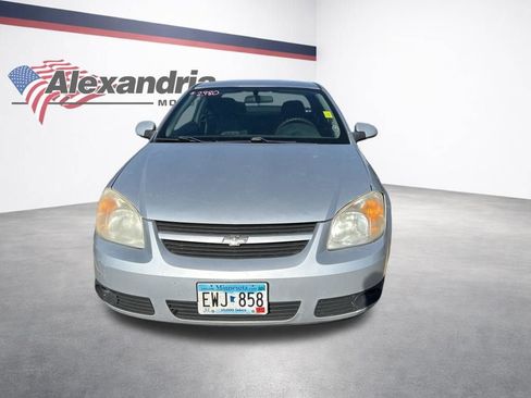 Used 2008 Chevrolet Cobalt LT FWD image 2