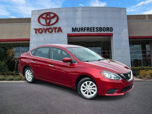 Used 2019 Nissan Sentra SV FWD image 1