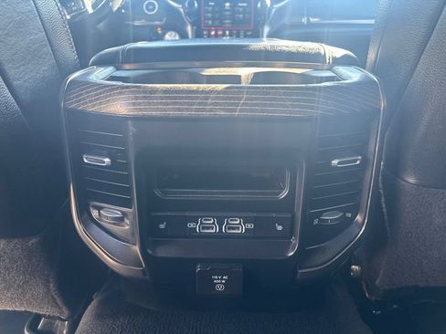 Used 2021 RAM 2500 Limited AWD/4WD image 37