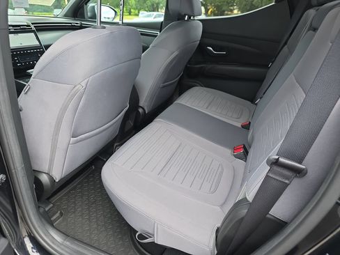 Used 2023 Hyundai Santa Cruz SEL Premium AWD/4WD image 30