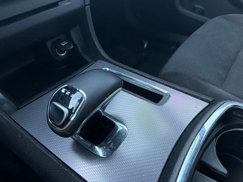 Used 2013 Dodge Charger SE image 28