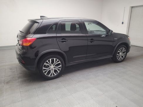 Used 2018 Mitsubishi Outlander Sport ES FWD image 10