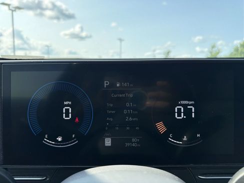 Used 2024 Hyundai Kona SEL AWD/4WD image 18