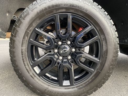 Used 2020 Chevrolet Silverado 1500 LT Trail Boss w/ Bed Protection Package image 42