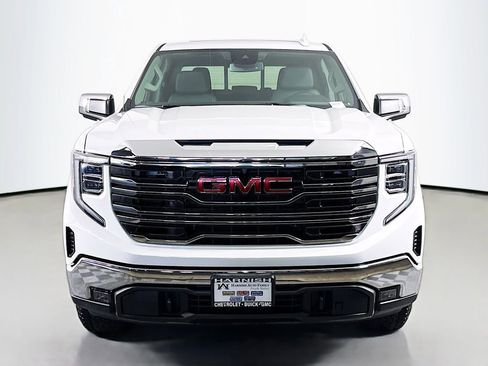 New 2026 GMC Sierra 1500 SLT w/ SLT Premium Package image 2
