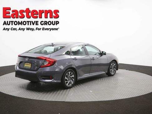 Used 2018 Honda Civic EX image 40