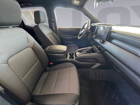 Used 2024 Chevrolet Colorado Trail Boss w/ Advanced Trailering Package image 17