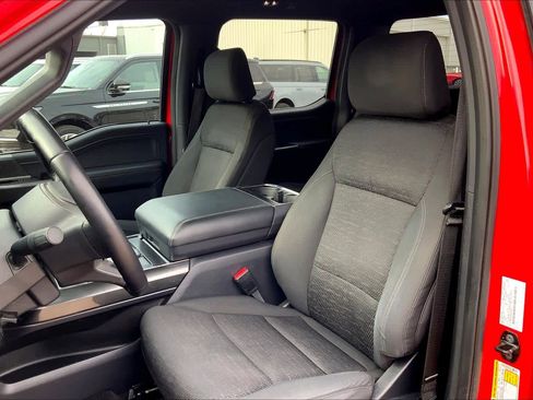 Certified 2022 Ford F150 XLT w/ Equipment Group 302A High image 7