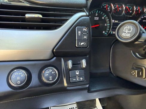 Used 2016 Chevrolet Tahoe LTZ image 44