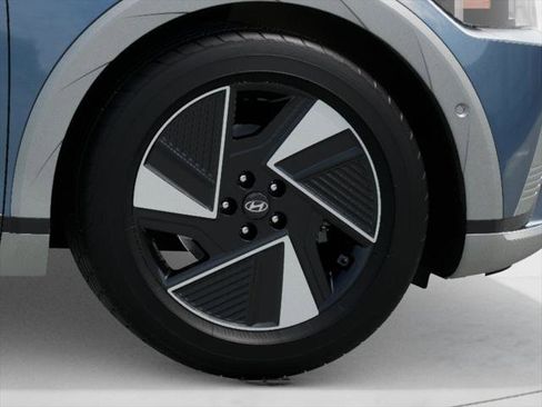 New 2026 Hyundai Ioniq 5 Limited image 8