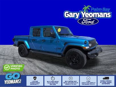 Used 2025 Jeep Gladiator Sport