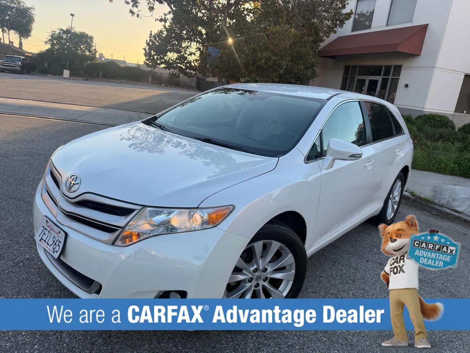 Used 2014 Toyota Venza LE FWD image 3