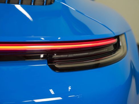 Used 2023 Porsche 911 Carrera w/ Sport Chrono Package image 21