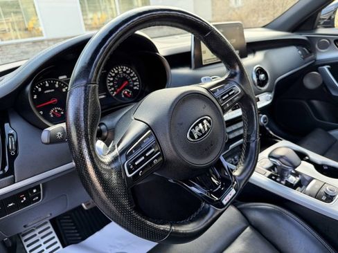 Used 2019 Kia Stinger GT2 image 22