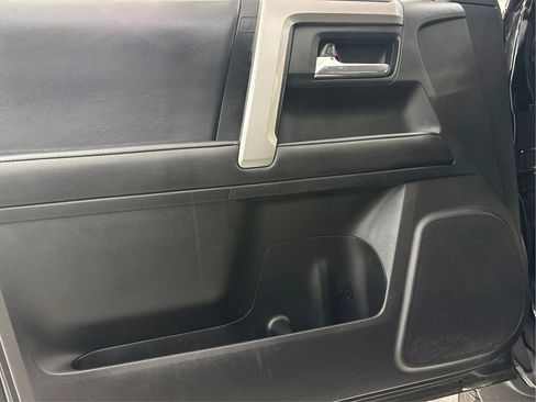 Used 2022 Toyota 4Runner SR5 image 26