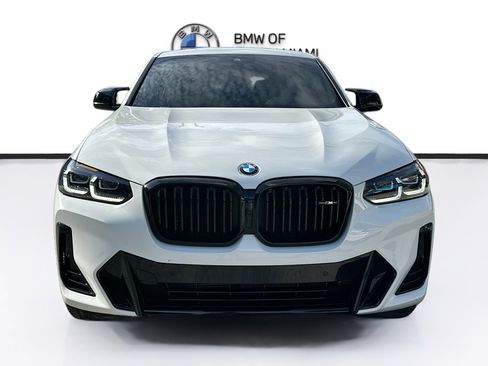 Certified 2024 BMW X4 M40i w/ Premium Package image 2