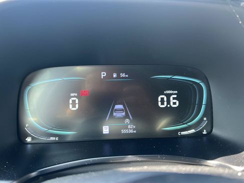 Used 2024 Kia Soul LX w/ Option Group 015 FWD image 13