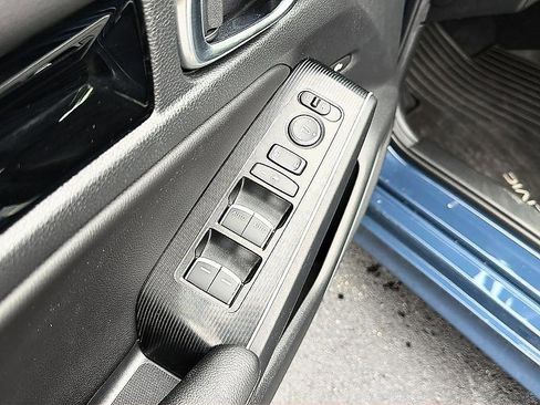 Used 2025 Honda Civic Sport image 10