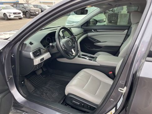 Used 2019 Honda Accord EX-L image 9