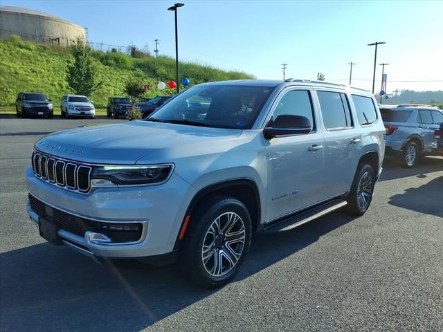 Used 2024 Jeep Wagoneer Series II AWD/4WD image 10