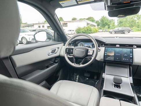 Certified 2026 Land Rover Range Rover Velar S AWD/4WD image 19