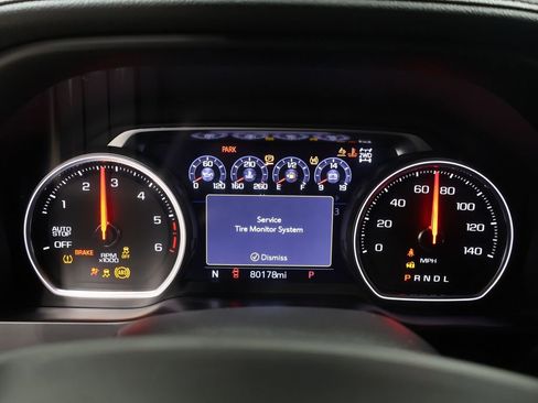 Used 2020 Chevrolet Silverado 1500 High Country w/ Technology Package image 39