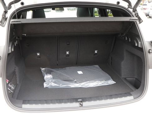 Certified 2025 BMW X1 xDrive28i w/ Convenience Package image 37