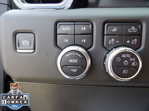 Used 2025 GMC Sierra 2500 Denali Ultimate image 29