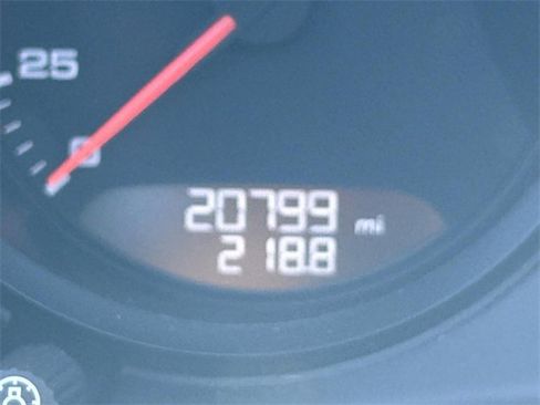 Used 2023 Porsche 718 Boxster image 22