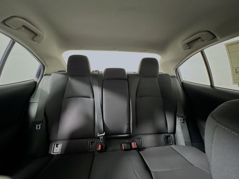 Used 2023 Toyota Corolla LE image 32