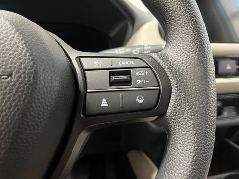 New 2026 Honda HR-V LX image 17