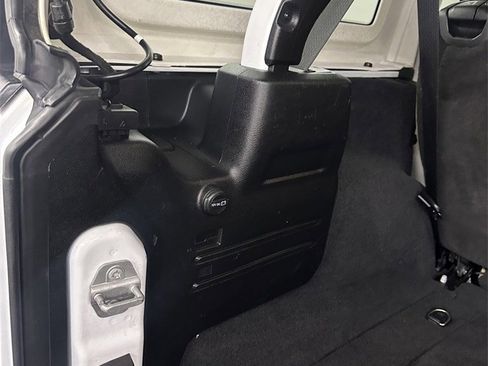 Used 2018 Jeep Wrangler Unlimited Sahara w/ Dual Top Group image 36