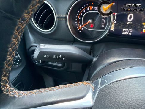 Used 2022 Jeep Gladiator Overland AWD/4WD image 69