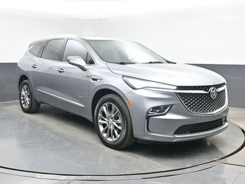 Used 2024 Buick Enclave Avenir w/ Avenir Technology Package AWD/4WD image 2