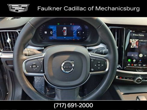 Used 2025 Volvo S60 B5 Core FWD image 26