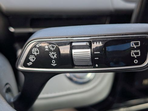 Used 2024 Lincoln Nautilus Reserve image 29