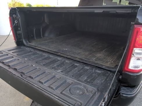 Used 2019 RAM 1500 Big Horn AWD/4WD image 34