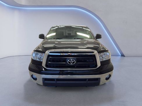 Used 2013 Toyota Tundra 4x4 Double Cab w/ TRD Off-Road Pkg image 2