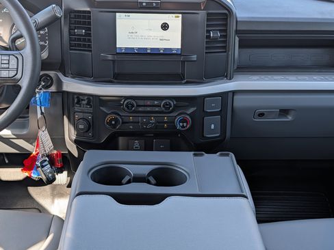 New 2026 Ford F450 XL w/ FX4 Off-Road Package AWD/4WD image 19