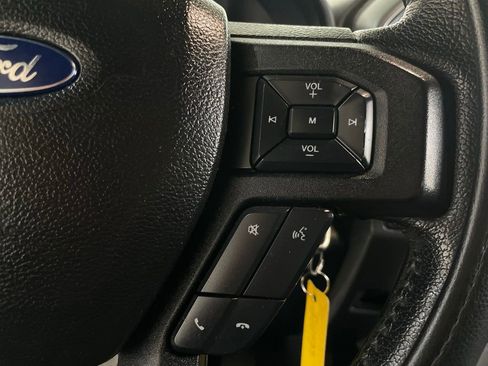 Used 2016 Ford F150 XLT w/ Equipment Group 302A Luxury image 38