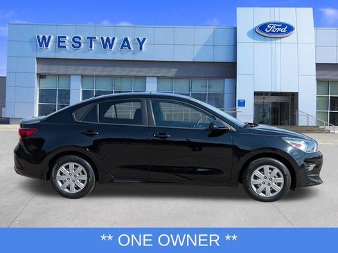 Used 2023 Kia Rio LX FWD image 2