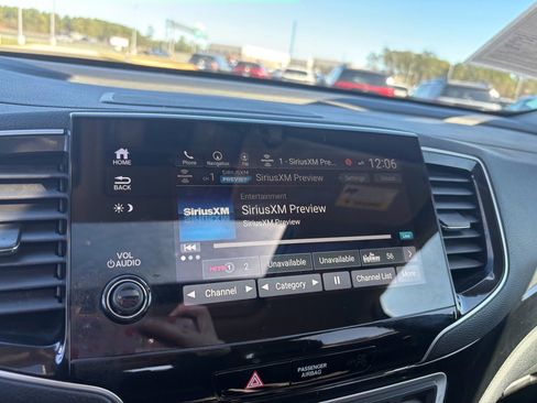 Used 2021 Honda Pilot Touring image 22