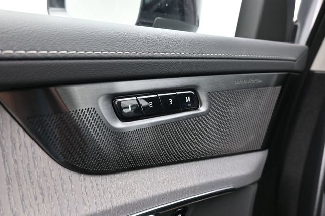 New 2026 Volvo XC90 T8 Ultra w/ Protection Package Premier AWD/4WD image 30