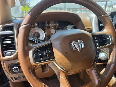 Used 2020 RAM 1500 Limited AWD/4WD image 18