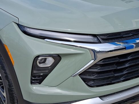 New 2026 Chevrolet TrailBlazer LT w/ Convenience Package image 9