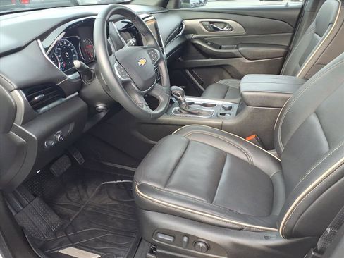 Certified 2023 Chevrolet Traverse Premier w/ LPO, Floor Liner Package image 22