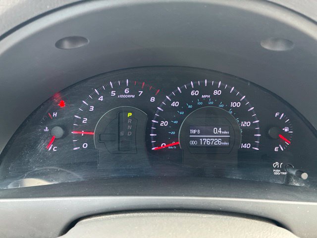 Used 2011 Toyota Camry XLE w/ XLE Extra-Value Pkg #2 FWD image 27