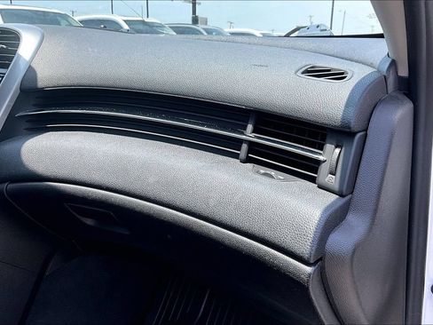 Used 2015 Chevrolet Malibu LT FWD image 19
