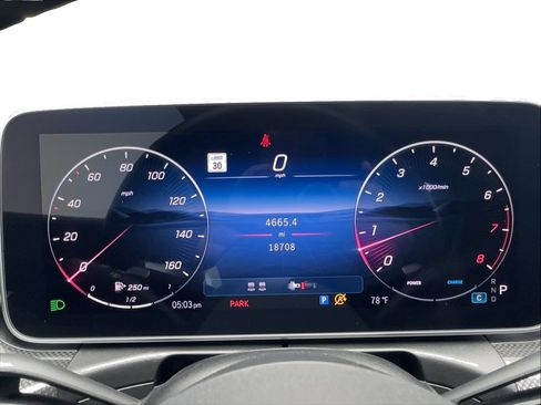 Used 2025 Mercedes-Benz CLE 300 4MATIC Coupe image 35